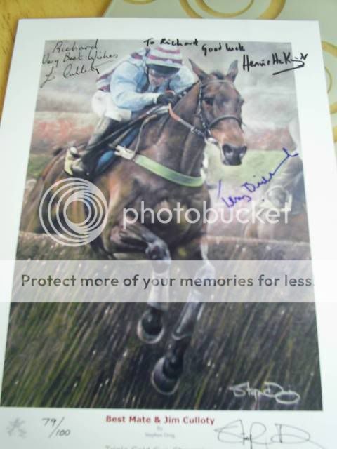 AUTOGRAPHS113.jpg